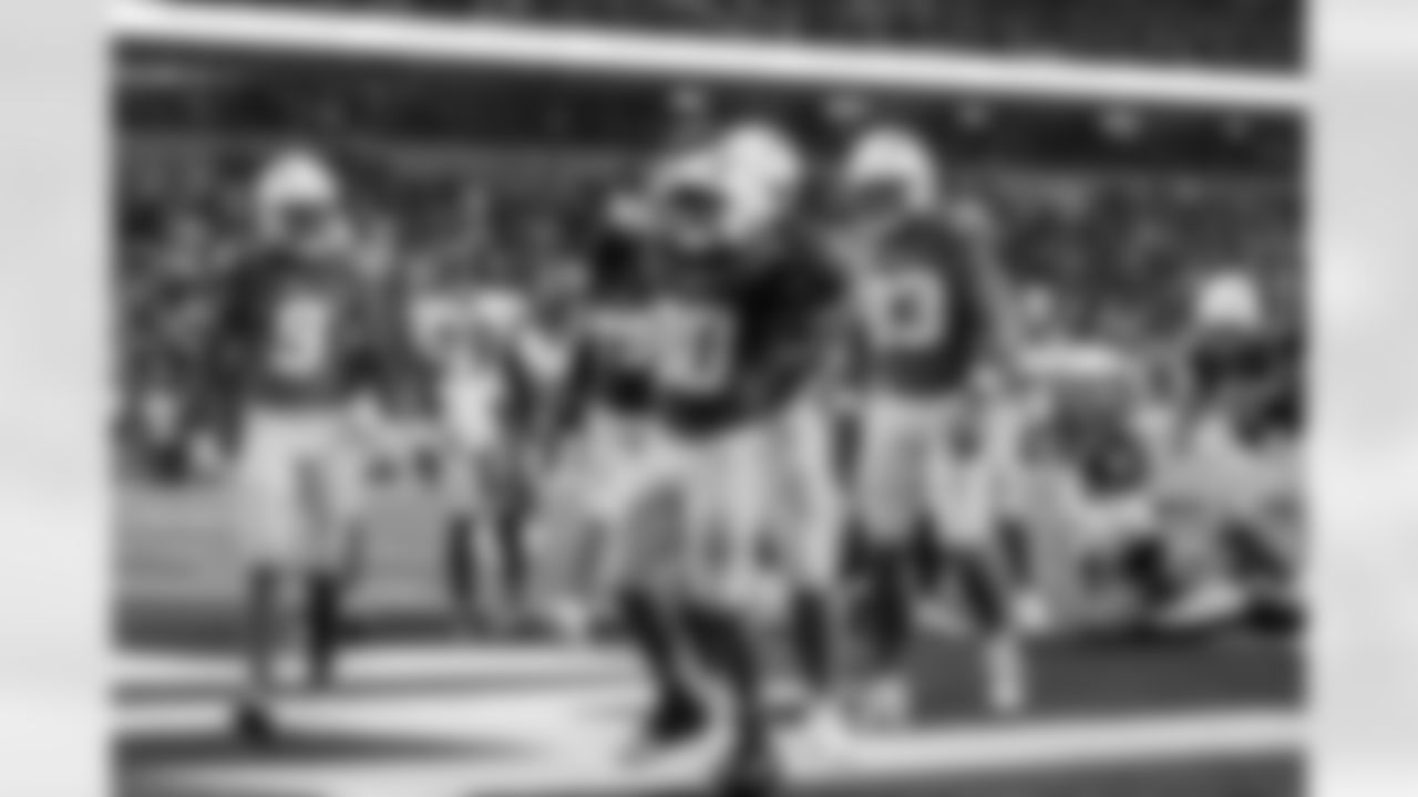 RB Kimani Vidal (30)