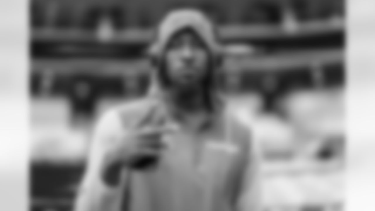 The Los Angeles Chargers play the Carolina Panthers on Sunday, September 15, 2024 at Bank of America Stadium in Charlotte, NC.
[FINAL SCORE: LAC 26 - CAR 3]