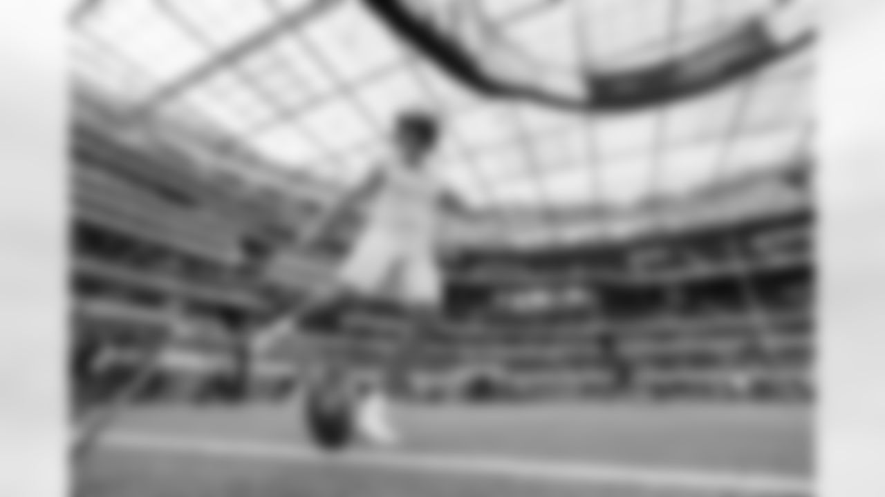 The Los Angeles Chargers play the Buffalo Bills on Saturday, December 23, 2023 at SoFi Stadium in Inglewood, CA.
[FINAL SCORE: BUF 24 - LAC 22]