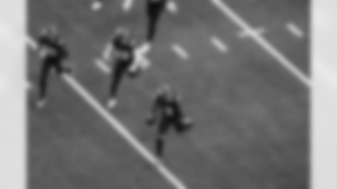 S Tony Jefferson (23) and S Derwin James Jr. (3)