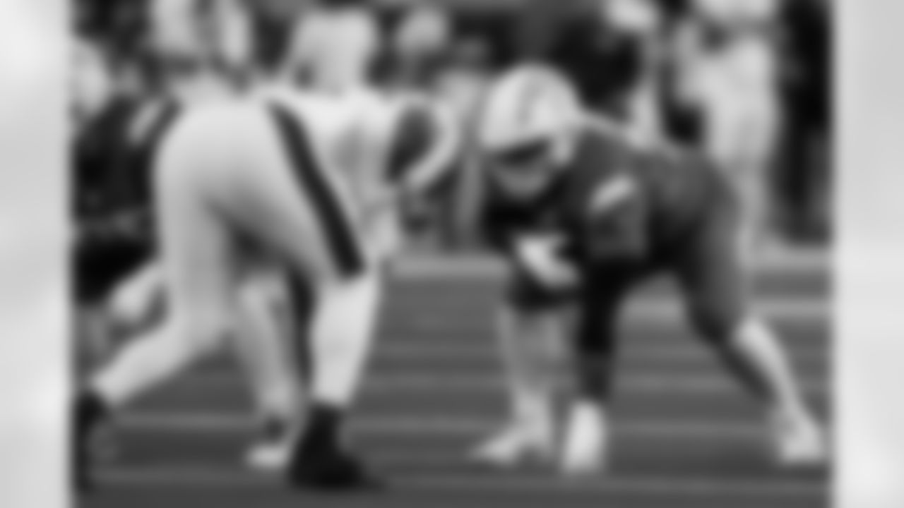 Take a look at the best photos of Chargers 2026 free agent Zion Johnson