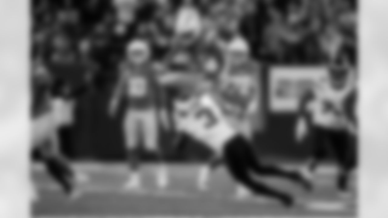 The Los Angeles Chargers play the New York Jets on Monday, November 6, 2023 at MetLife Stadium in East Rutherford, NJ.
[FINAL SCORE: LAC 27 - NYJ 6]