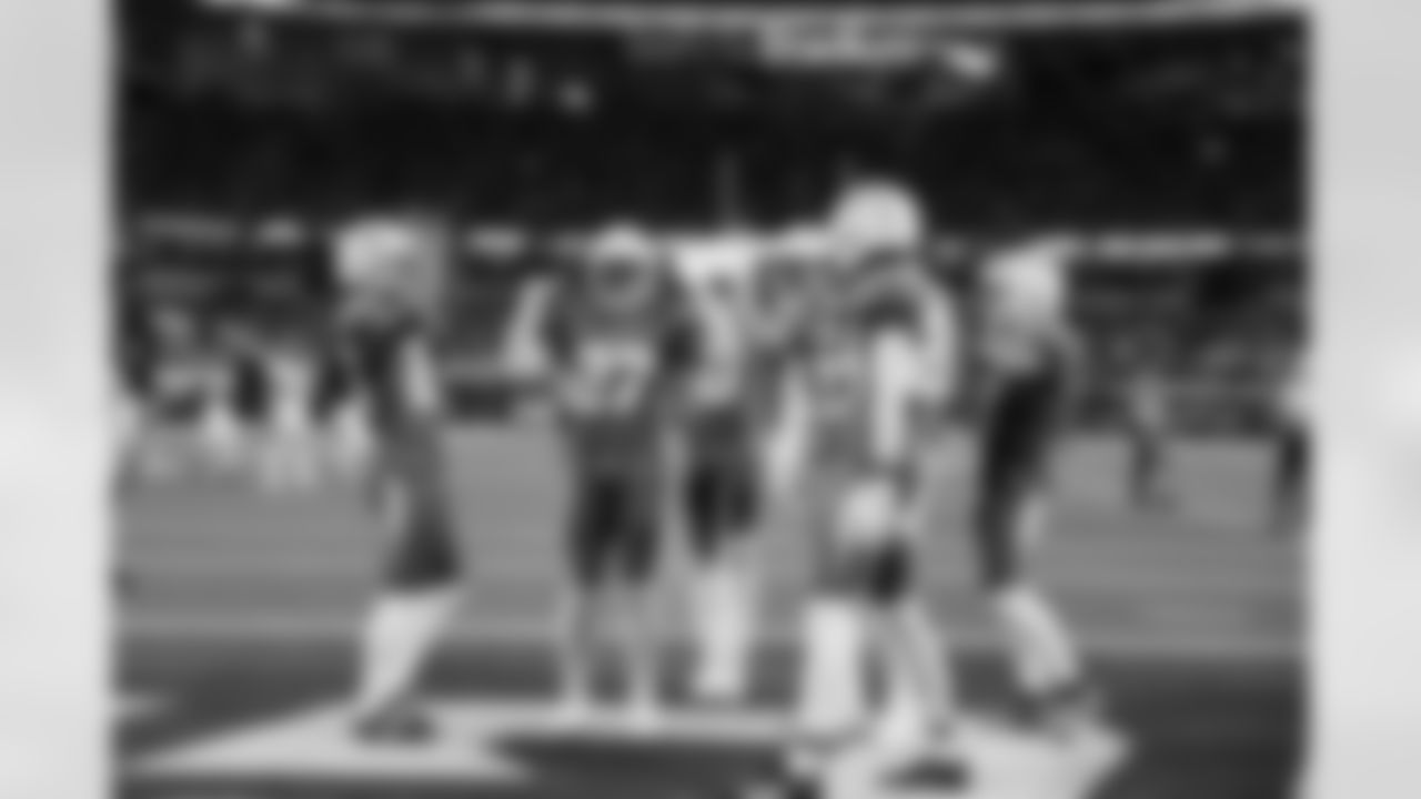 CB Donte Jackson (26), S RJ Mickens (27) and S Derwin James Jr. (3)