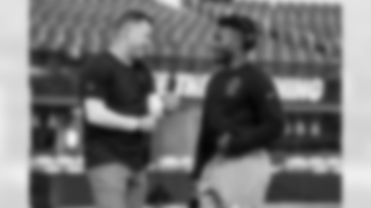 RB Kimani Vidal (30)