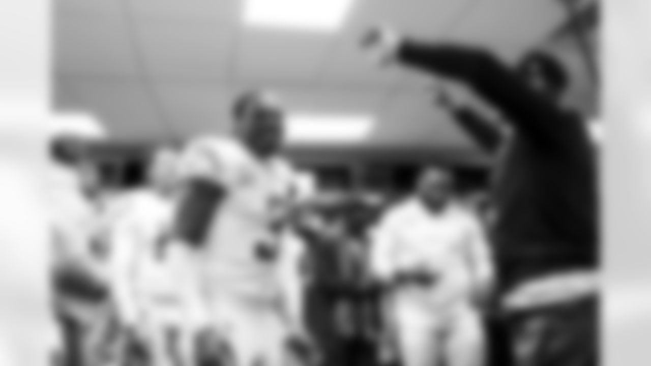 S Derwin James Jr. (3)