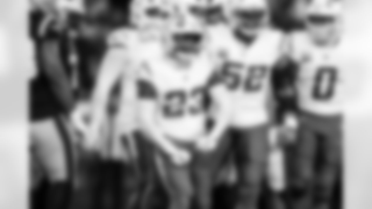 S Tony Jefferson (23)