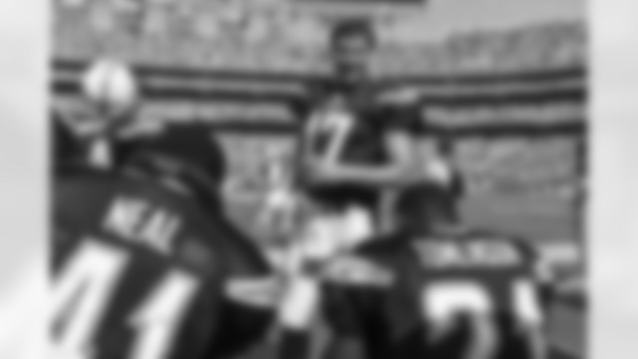 The San Diego Chargers play the Houston Texans on Sunday, October 28, 2007 at Qualcomm Stadium in San Diego, California. 
[FINAL SCORE: SD 35 - HOU 10]