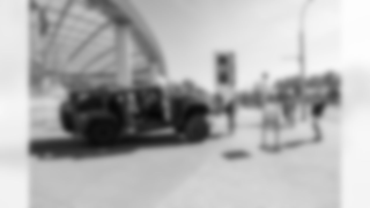 The Los Angeles Chargers play the Tennessee Titans on Sunday, November 10, 2024 at SoFi Stadium in Inglewood, CA.
[FINAL SCORE: LAC 27 - TEN 17]