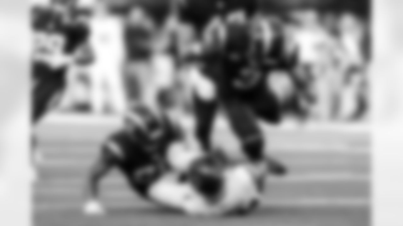 S Tony Jefferson (23) and S Derwin James Jr. (3)