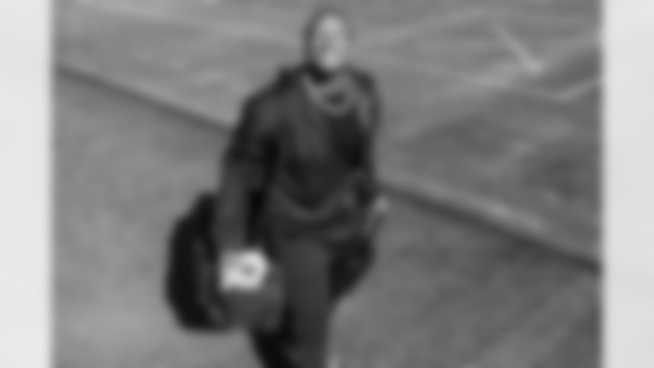 Los Angeles Chargers S Tony Jefferson (23) travels to New England on Friday, Jan. 9, 2025 for the Wild Card matchup against the New England Patriots.