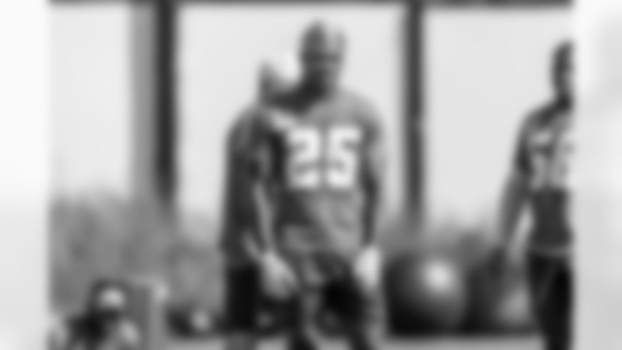 Los Angeles Chargers players participate in Phase 2 of the offseason program on Tuesday, May 20, 2025 at The Bolt in El Segundo, CA.