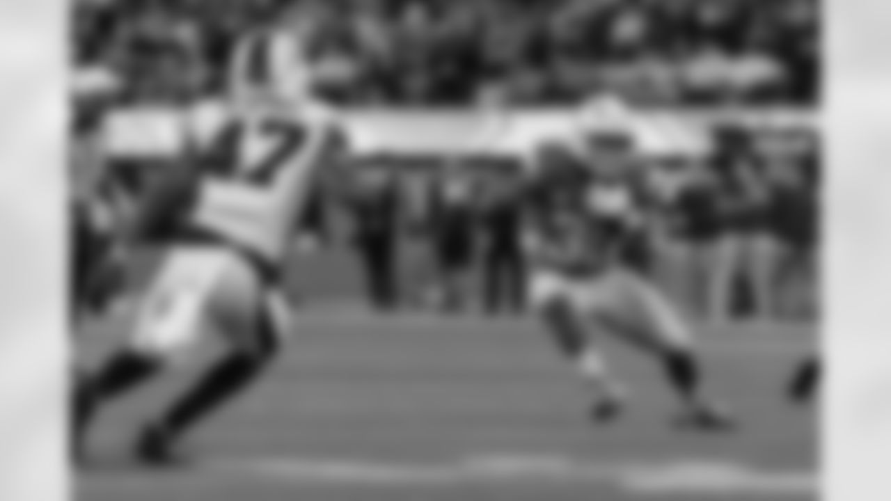 The Los Angeles Chargers play the Buffalo Bills on Sunday, December 23, 2023 at SoFi Stadium in Inglewood, CA.
[FINAL SCORE: BUF 24 - LAC 22]