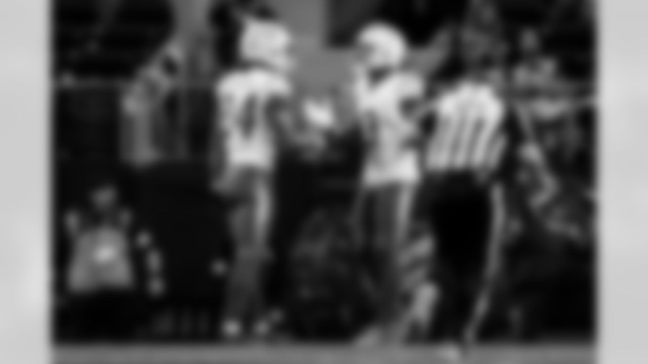 Check out the best shots from the Chargers Week 16 matchup against the Cowboys!