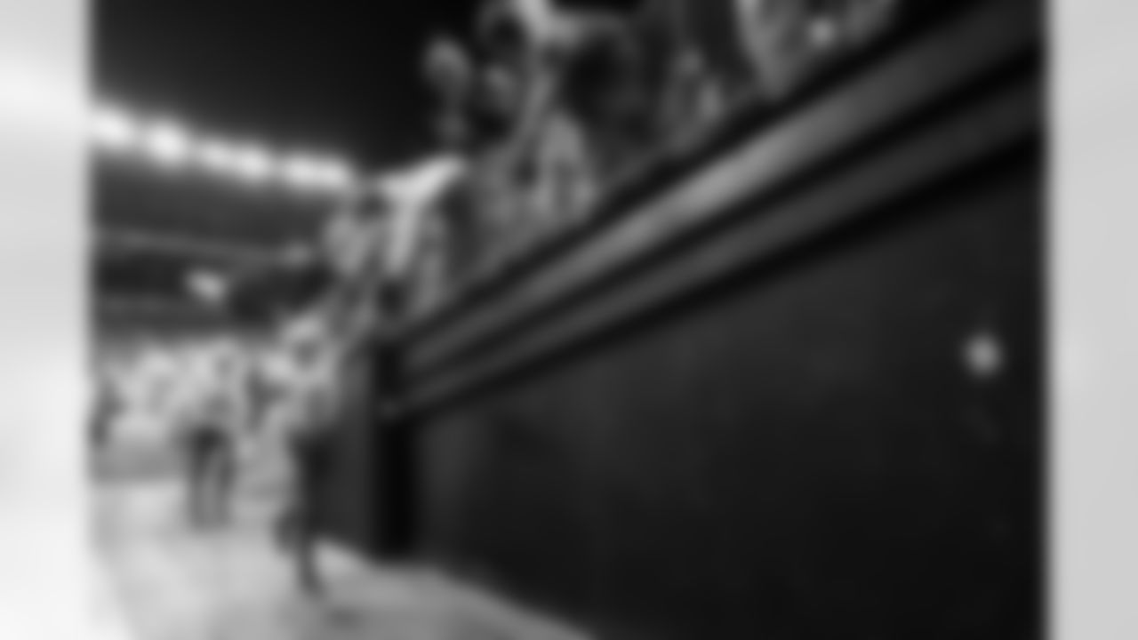 LB Daiyan Henley (0)