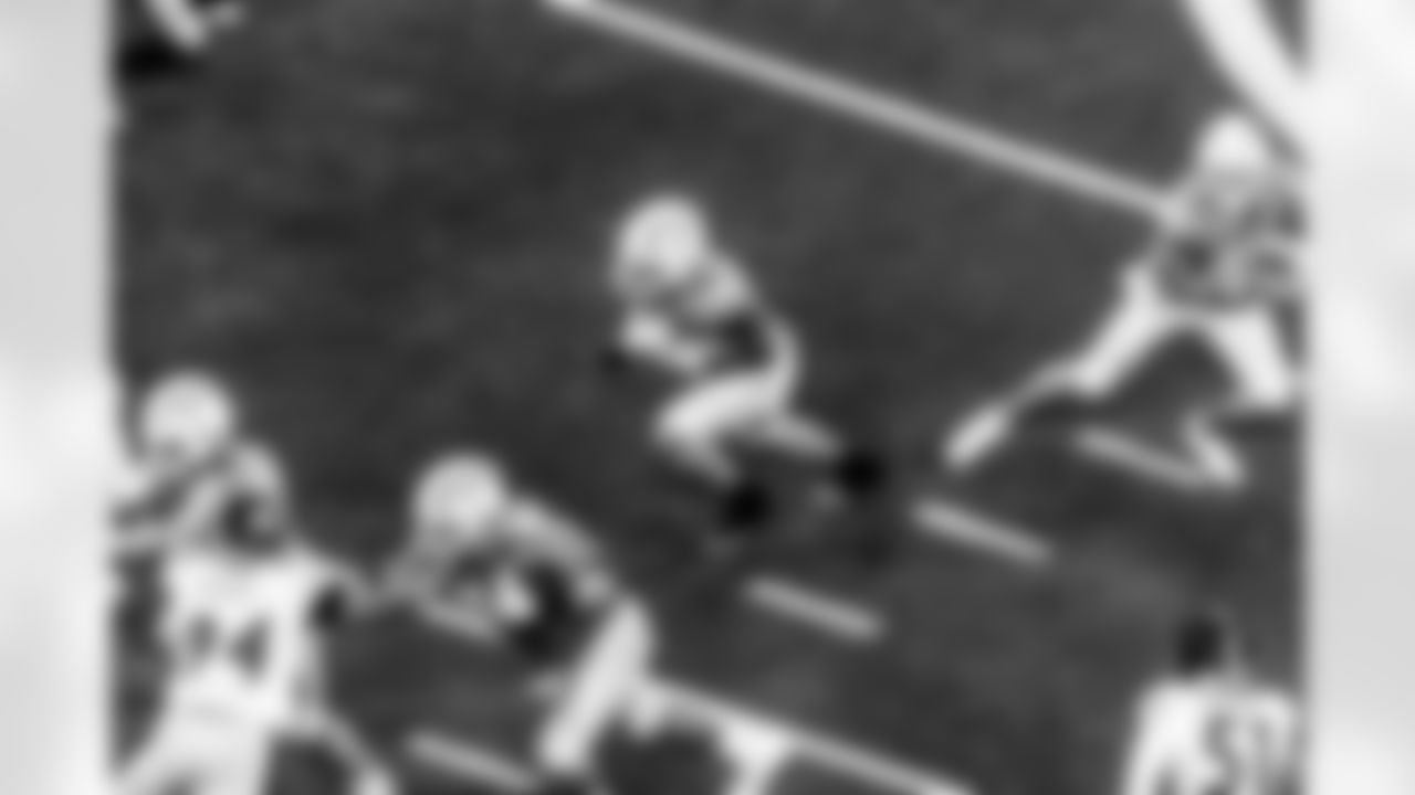 Take a look back at the Chargers Week 10 matchup with the Steelers in monochrome.