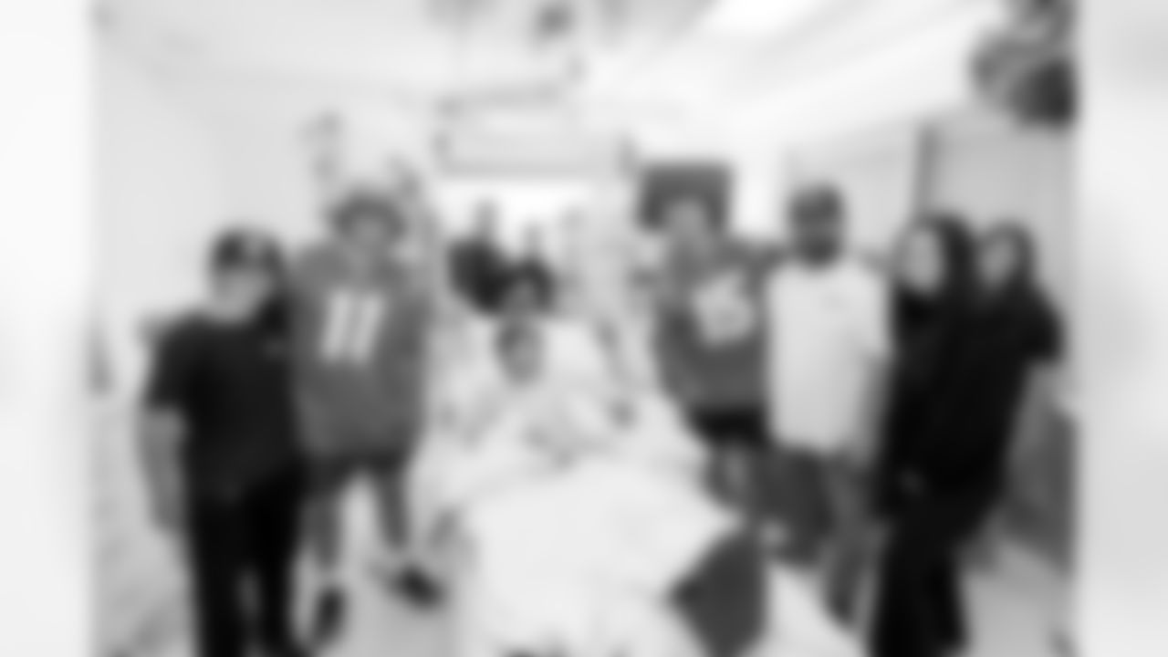 The Los Angeles Chargers visit with patients and staff on Wednesday, May 7, 2025 at UCLA Health Childrenís Hospital in Westwood, CA.