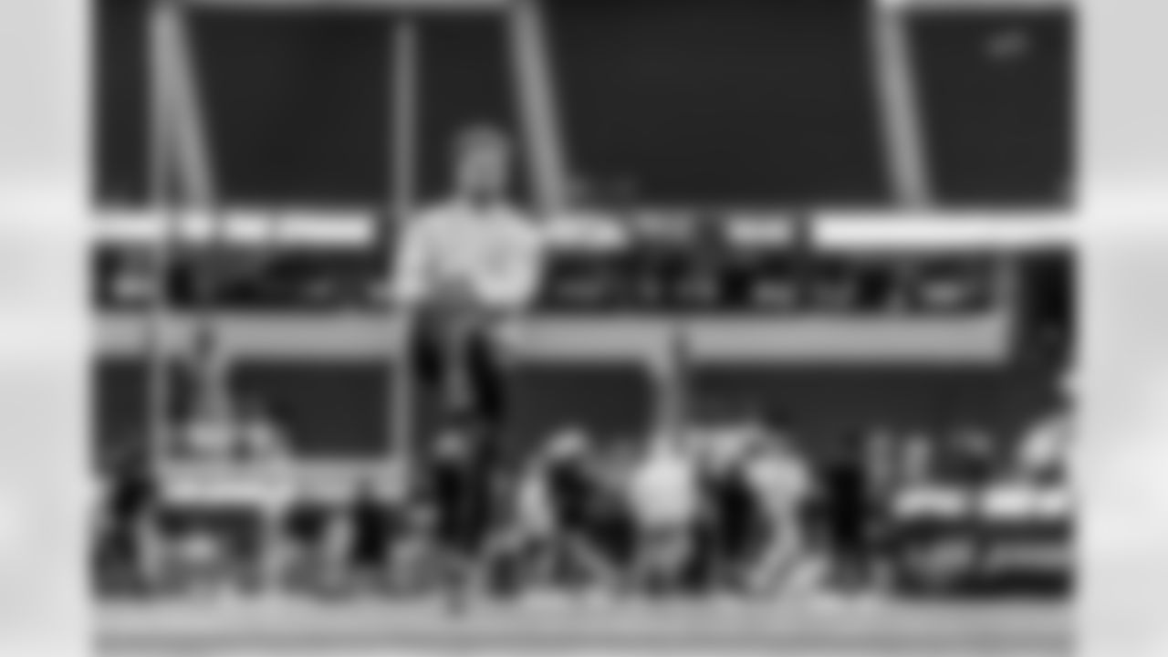 The Los Angeles Chargers play the Tennessee Titans on Sunday, November 10, 2024 at SoFi Stadium in Inglewood, CA.
[FINAL SCORE: LAC 27 - TEN 17]