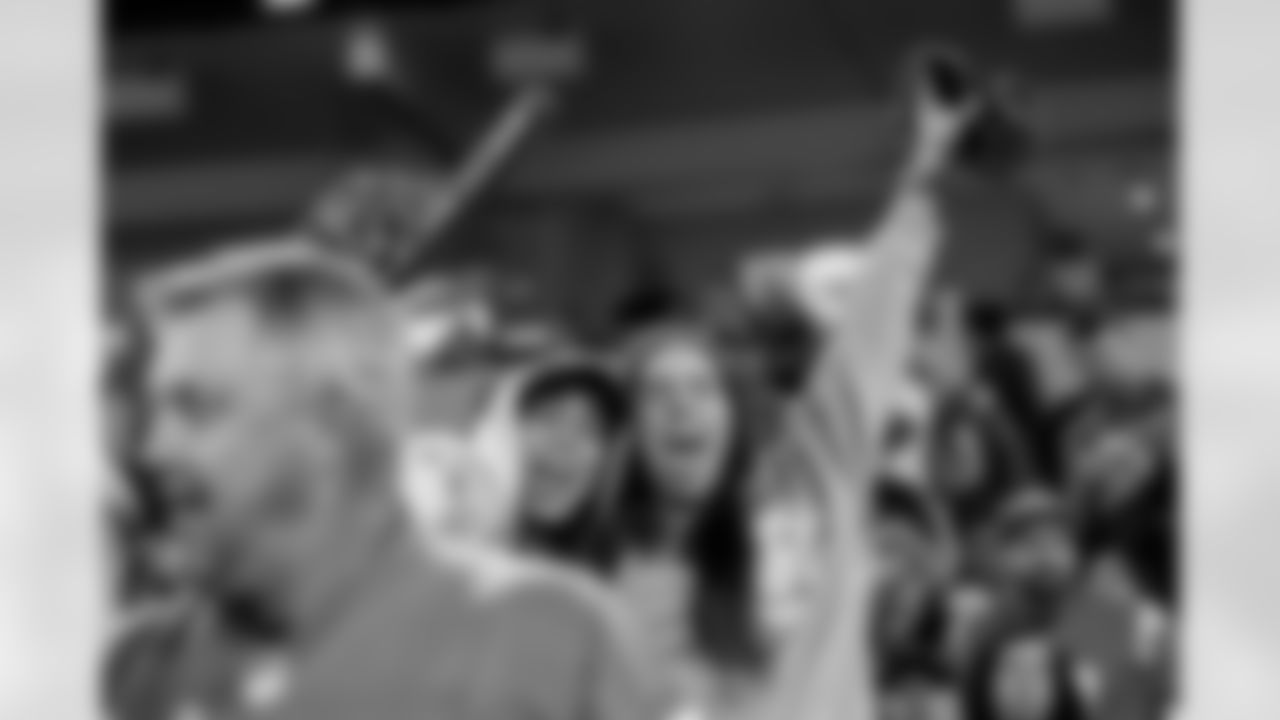 The Los Angeles Chargers play the Denver Broncos on Thursday, December 19, 2024 at SoFi Stadium in Inglewood, CA.
[FINAL SCORE: LAC 34 - DEN 27]