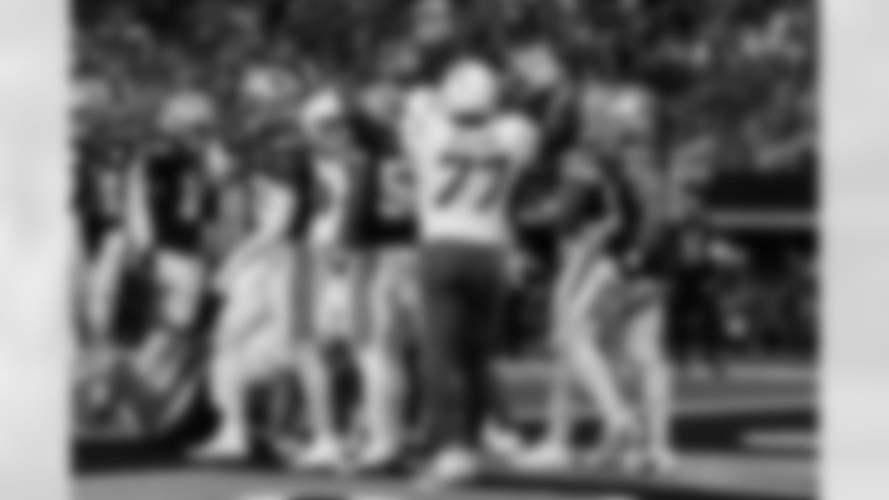 Take a look at the best photos of Chargers 2026 free agent Zion Johnson