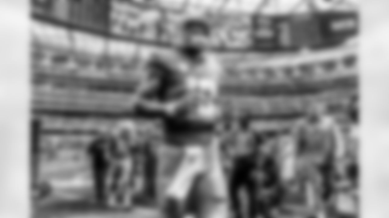 The Los Angeles Chargers play the Las Vegas Raiders on Sunday, September 8, 2024 at SoFi Stadium in Inglewood, CA.
[FINAL SCORE: LAC 22 - LV 10]