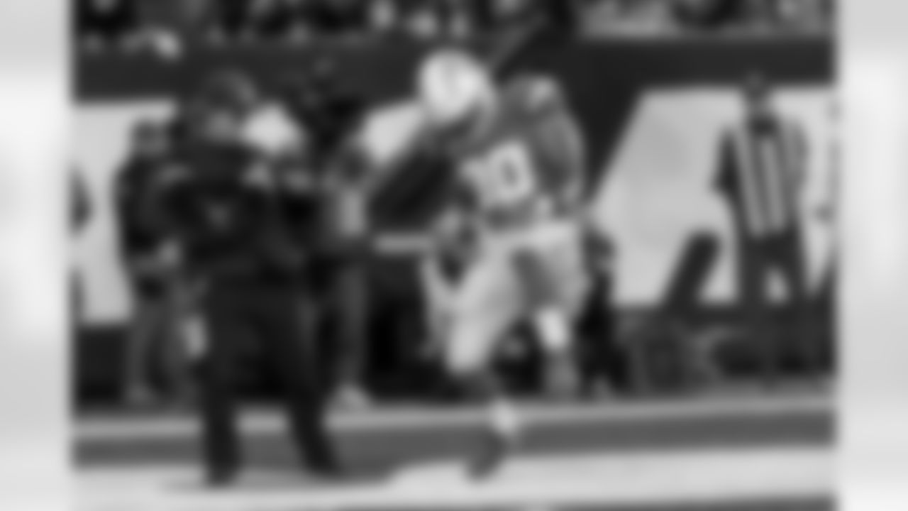 The Los Angeles Chargers play the New York Jets on Monday, November 6, 2023 at MetLife Stadium in East Rutherford, NJ.
[FINAL SCORE: LAC 27 - NYJ 6]