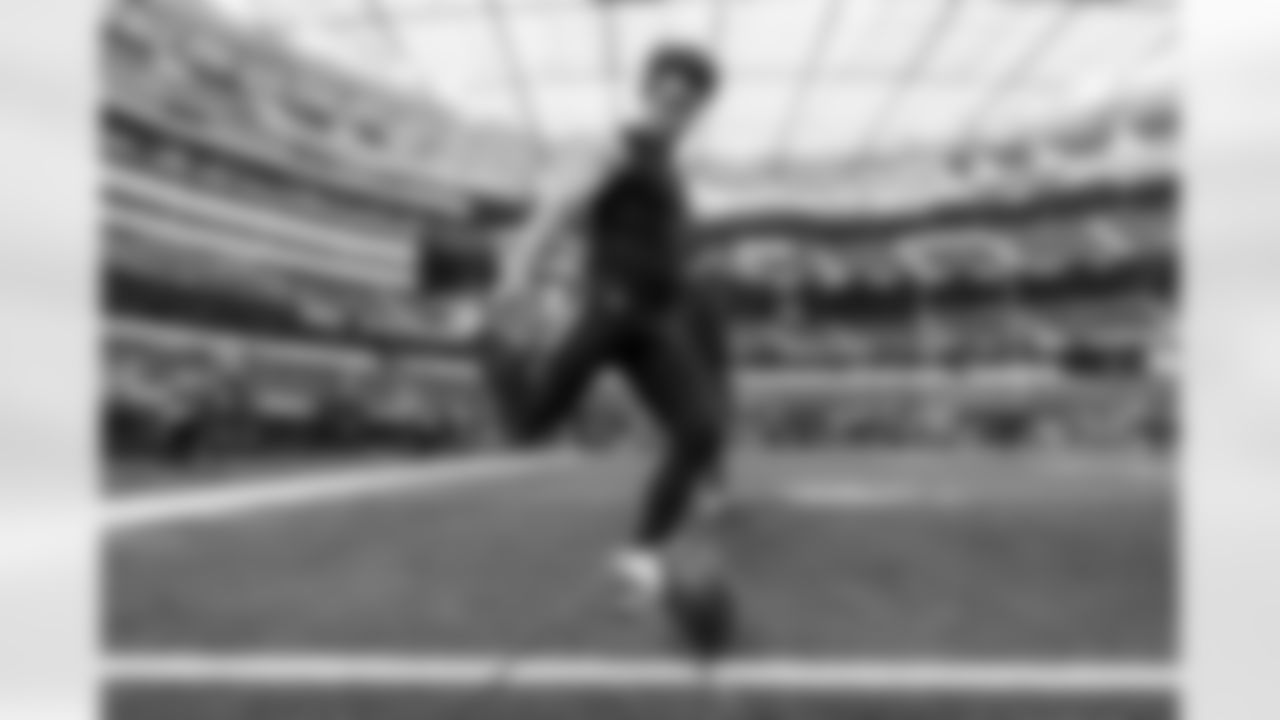 Take a look back at the best photos of Cameron Dicker's 2025 campaign.