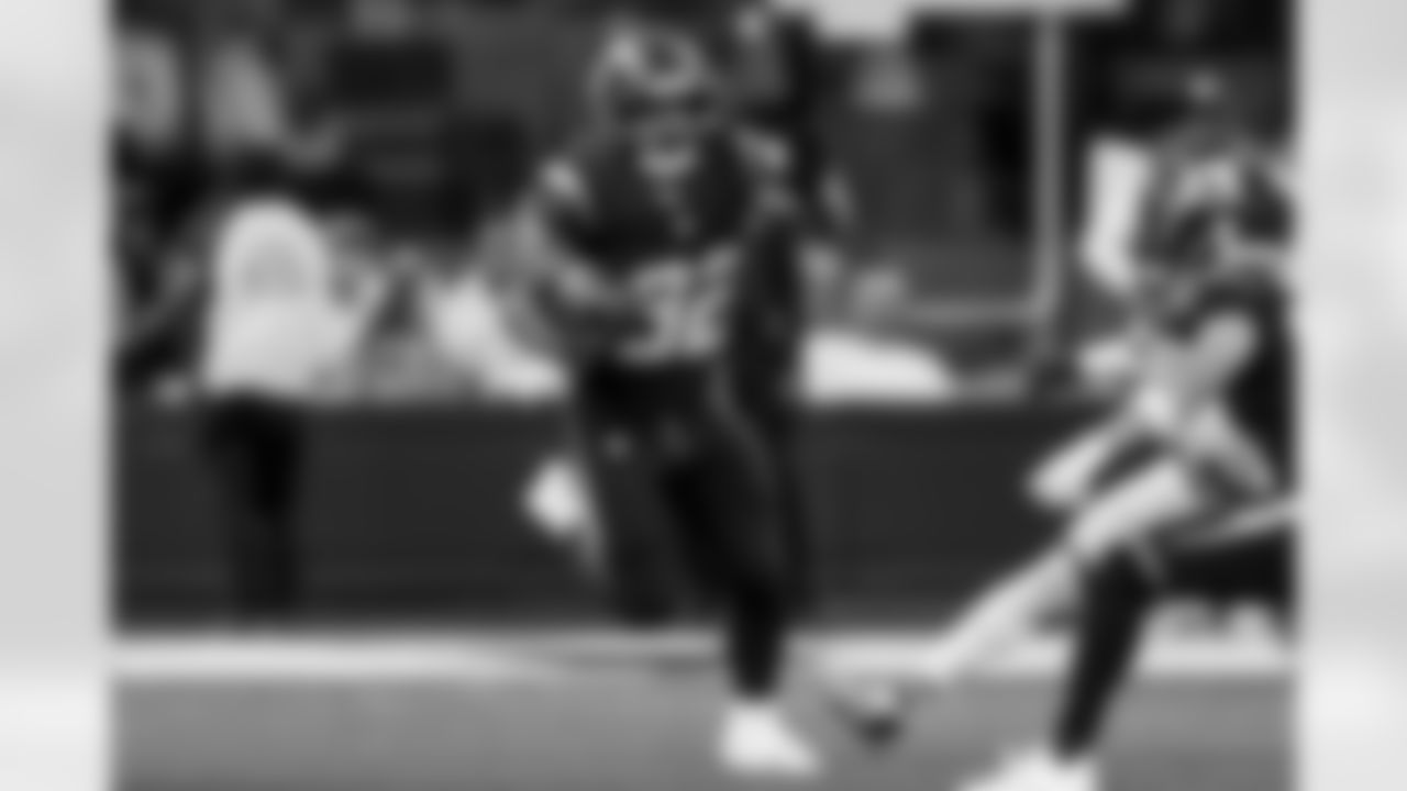 Check out the best shots from the Chargers Week 17 matchup against the Texans!