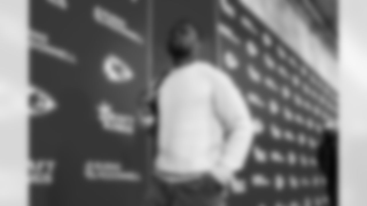 OLB Khalil Mack (52)