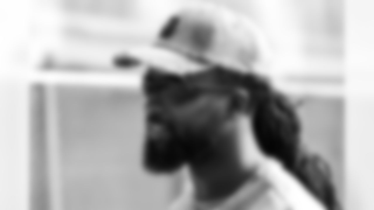 CB Donte Jackson (26)