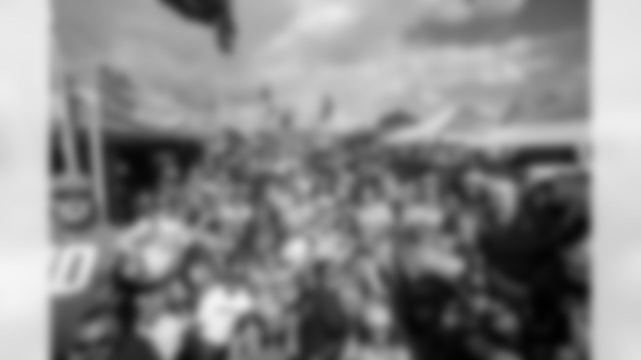 The Los Angeles Chargers play the Las Vegas Raiders on Sunday, October 1, 2023 at SoFi Stadium in Inglewood, CA.
[FINAL SCORE: LAC 24 - LV 17]