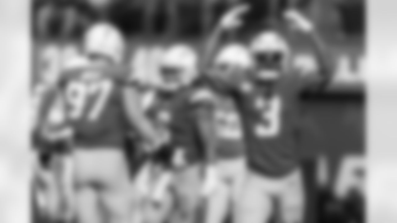 The Los Angeles Chargers play the Miami Dolphins on Sunday, September 10, 2023 at SoFi Stadium in Inglewood, CA.
[FINAL SCORE: MIA 36 - LAC 34]