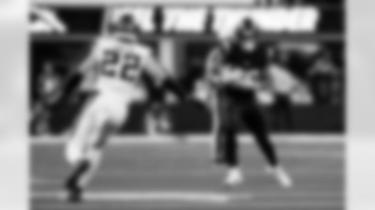 Take a look back at the best photos of the Chargers 2025 draft class in their inaugural NFL campaign.