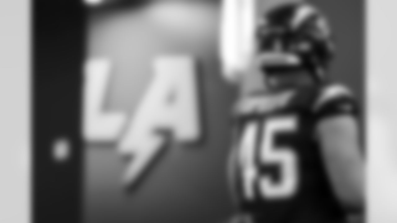 OLB Tuli Tuipulotu (45)