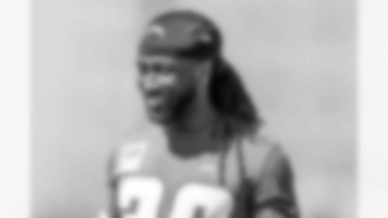Los Angeles Chargers players participate in Phase 2 of the offseason program on Tuesday, May 20, 2025 at The Bolt in El Segundo, CA.