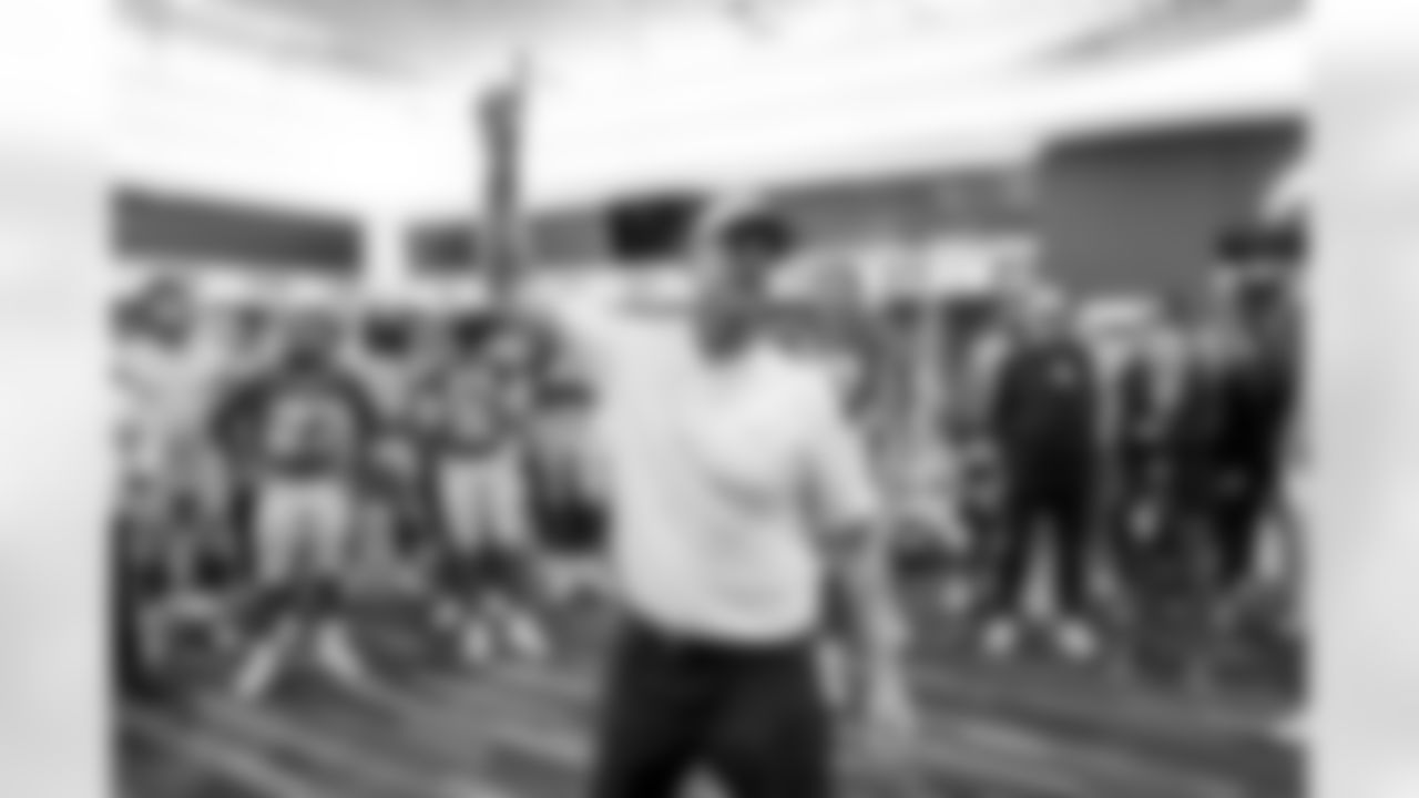 The Los Angeles Chargers play the Tennessee Titans on Sunday, November 10, 2024 at SoFi Stadium in Inglewood, CA.
[FINAL SCORE: LAC 27 - TEN 17]