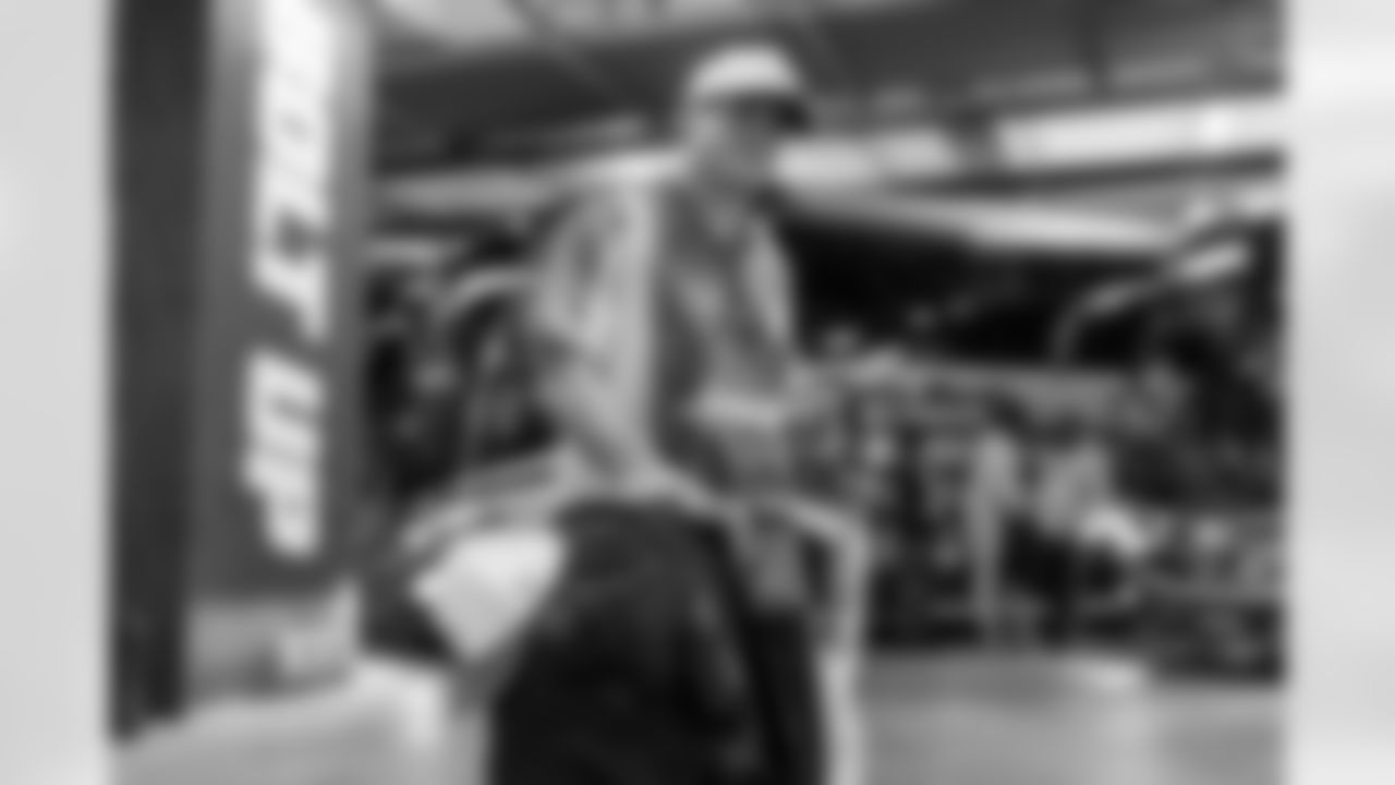 Take a look back at the best photos of the Chargers best arrival fits of the 2025 season.