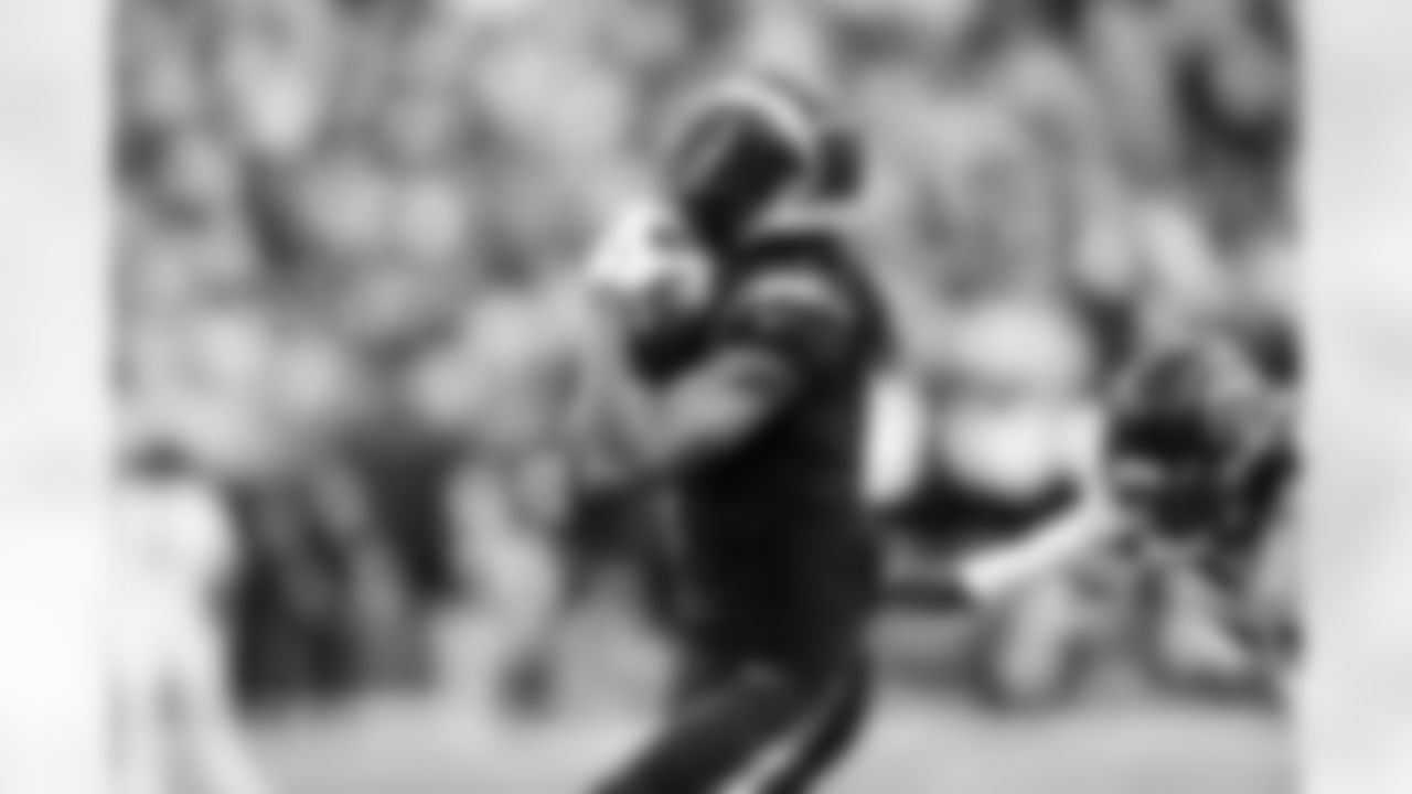 WR Quentin Johnston (1)