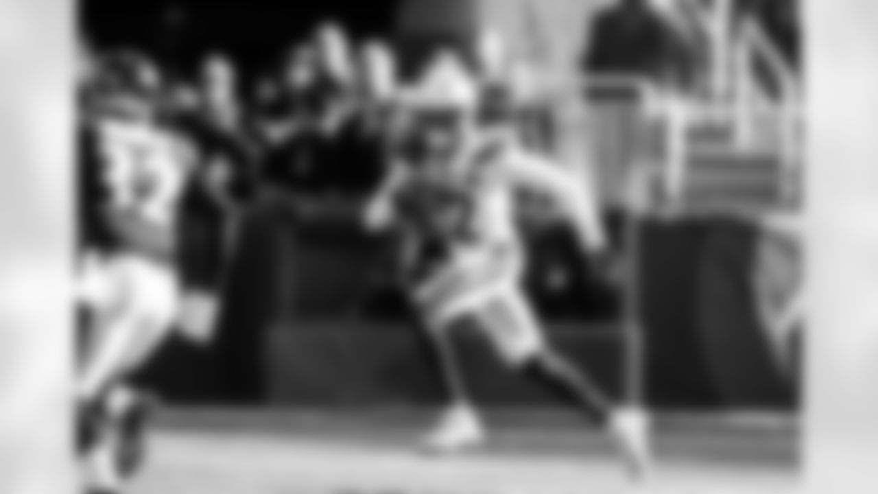 Relive the Chargers' postseason appearances through images from playoff games, highlighting the moments that defined the team in the NFL playoffs.