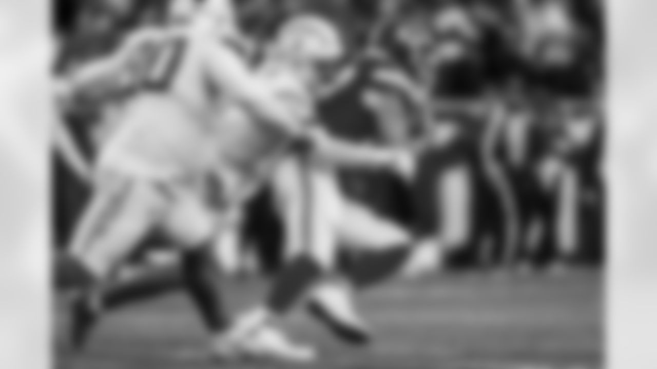 Take a look back at the best photos of Derwin James, Jr.'s 2025 campaign.