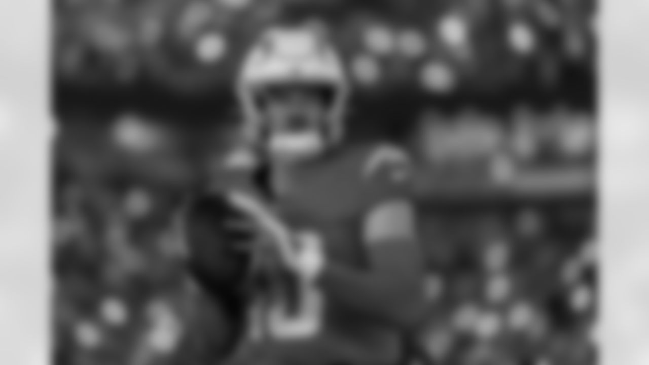 The Los Angeles Chargers play the New York Jets on Monday, November 6, 2023 at MetLife Stadium in East Rutherford, NJ.
[FINAL SCORE: LAC 27 - NYJ 6]