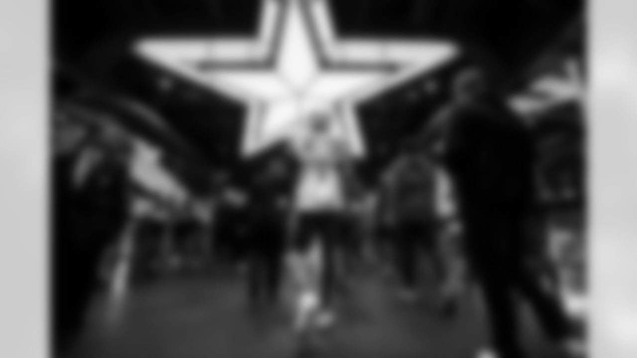 OLB Khalil Mack (52)