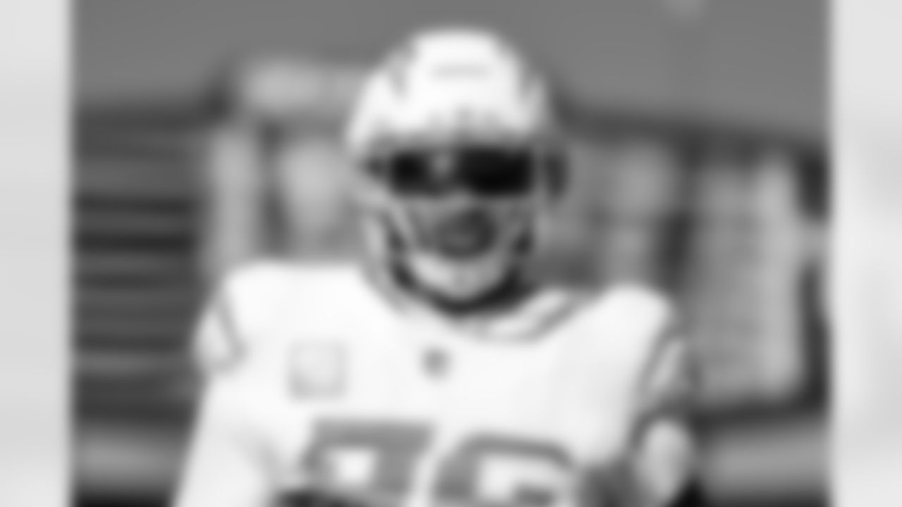 OLB Khalil Mack (52)