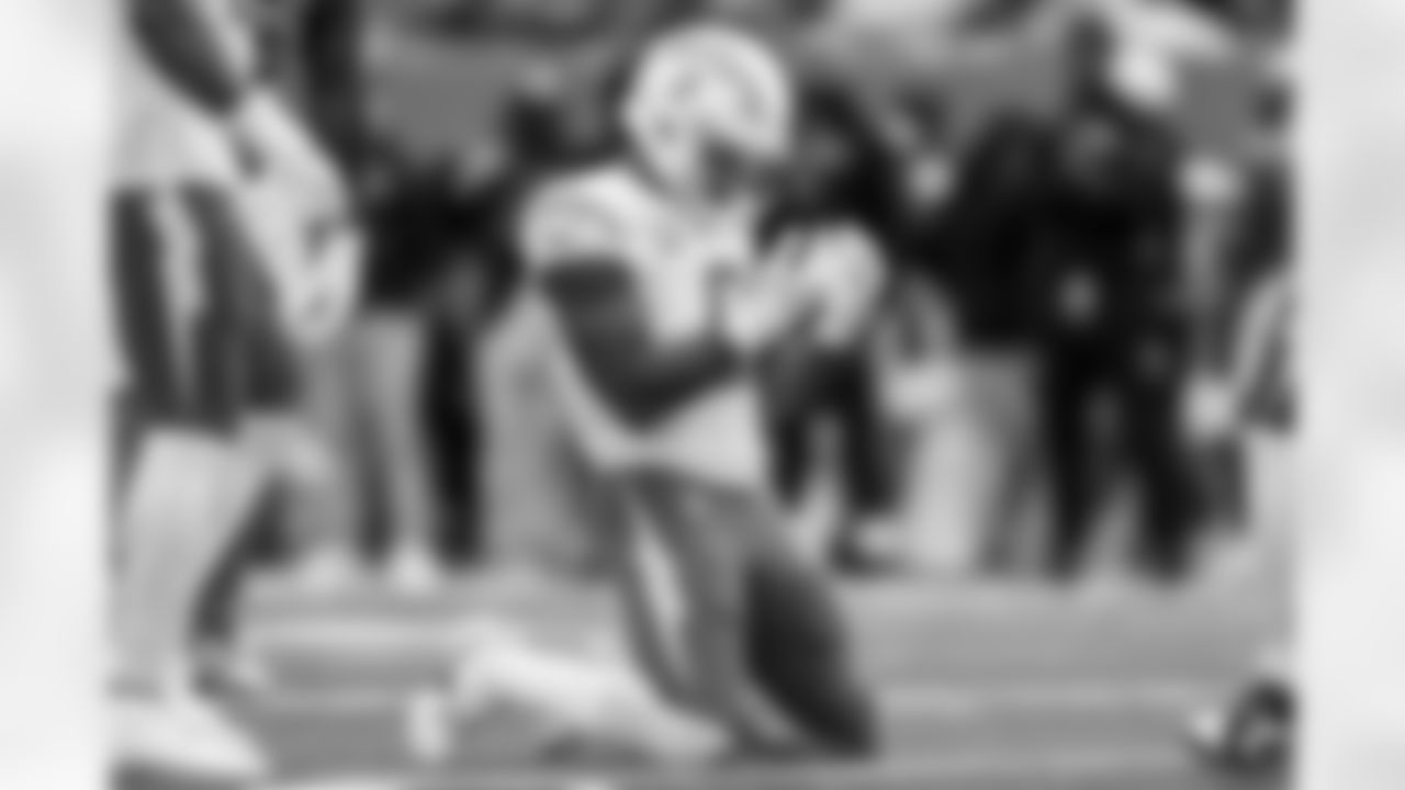 Take a look back at the best photos of Daiyan Henley's 2025 campaign.