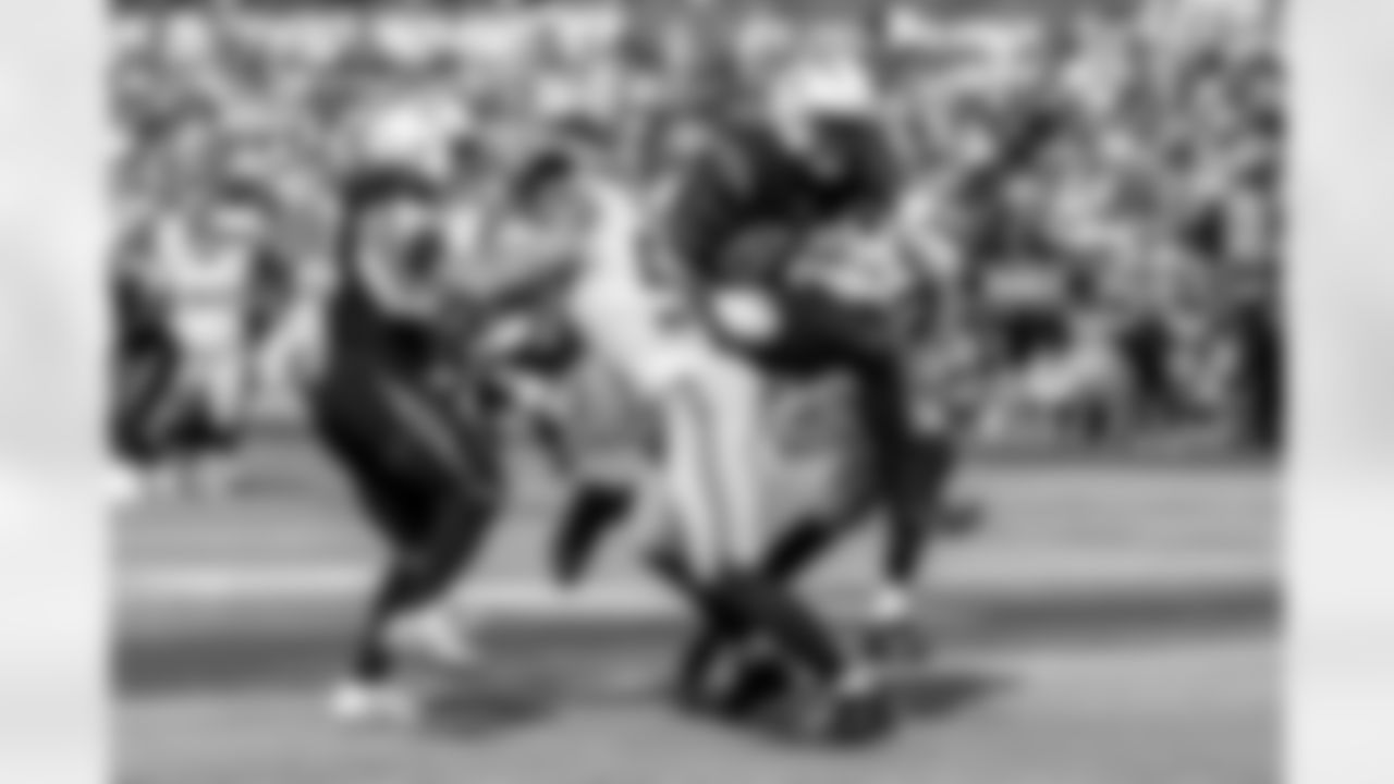 The Los Angeles Chargers play the Seattle Seahawks on Sunday, October 23, 2022 at SoFi Stadium in Inglewood, CA.
[FINAL SCORE: SEA 37 - LAC 23]