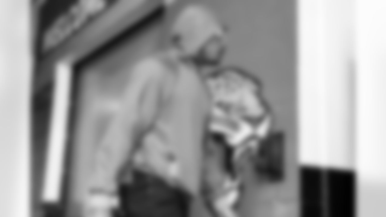 S Derwin James Jr. (3)