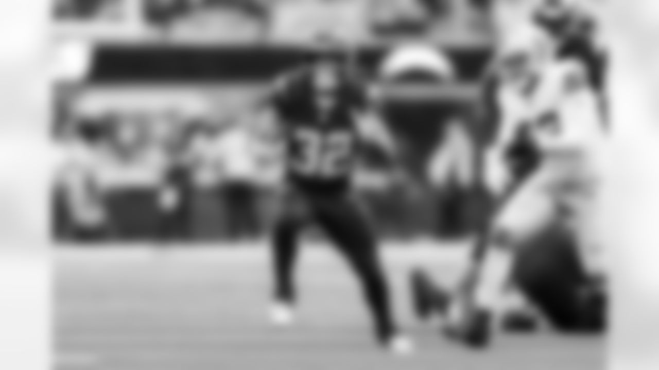 RB Jaret Patterson (32)