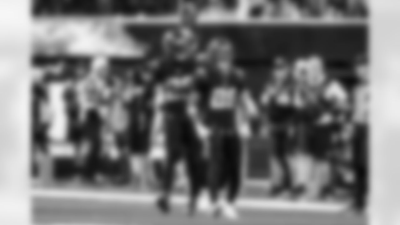 CB Tarheeb Still (29)