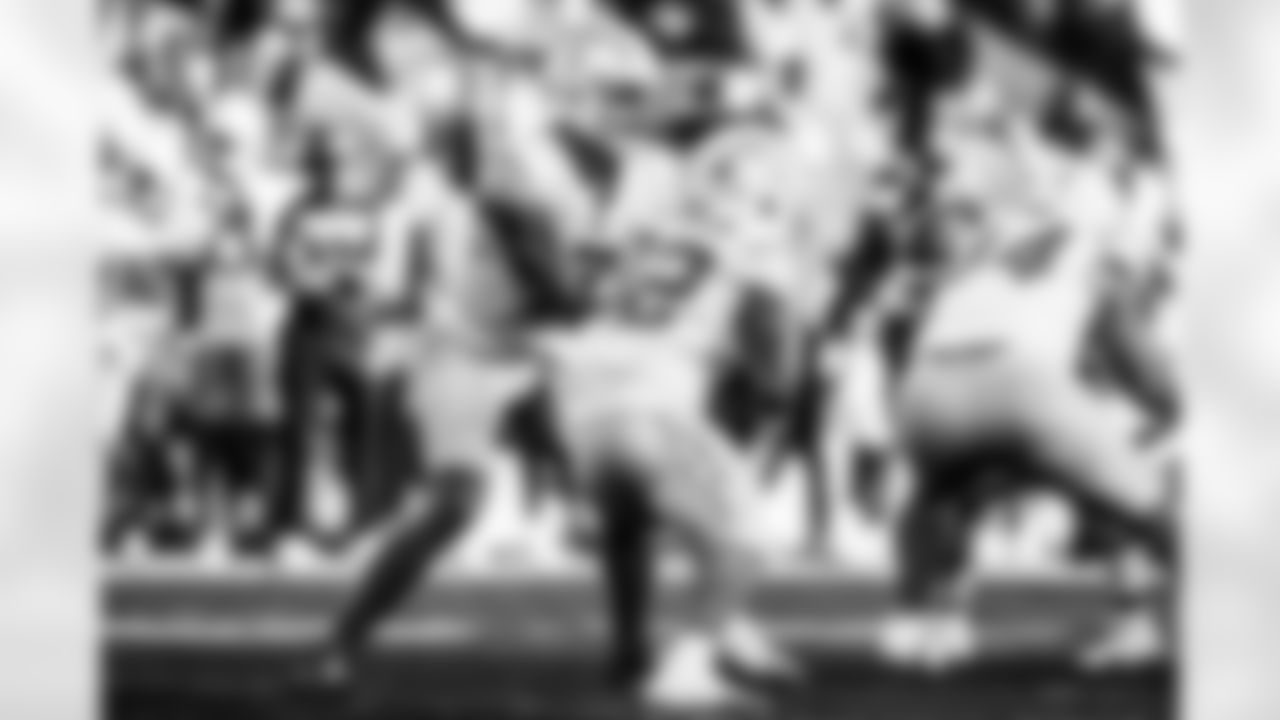 Take a look back at the Chargers Week 18 matchup with the Broncos in monochrome.