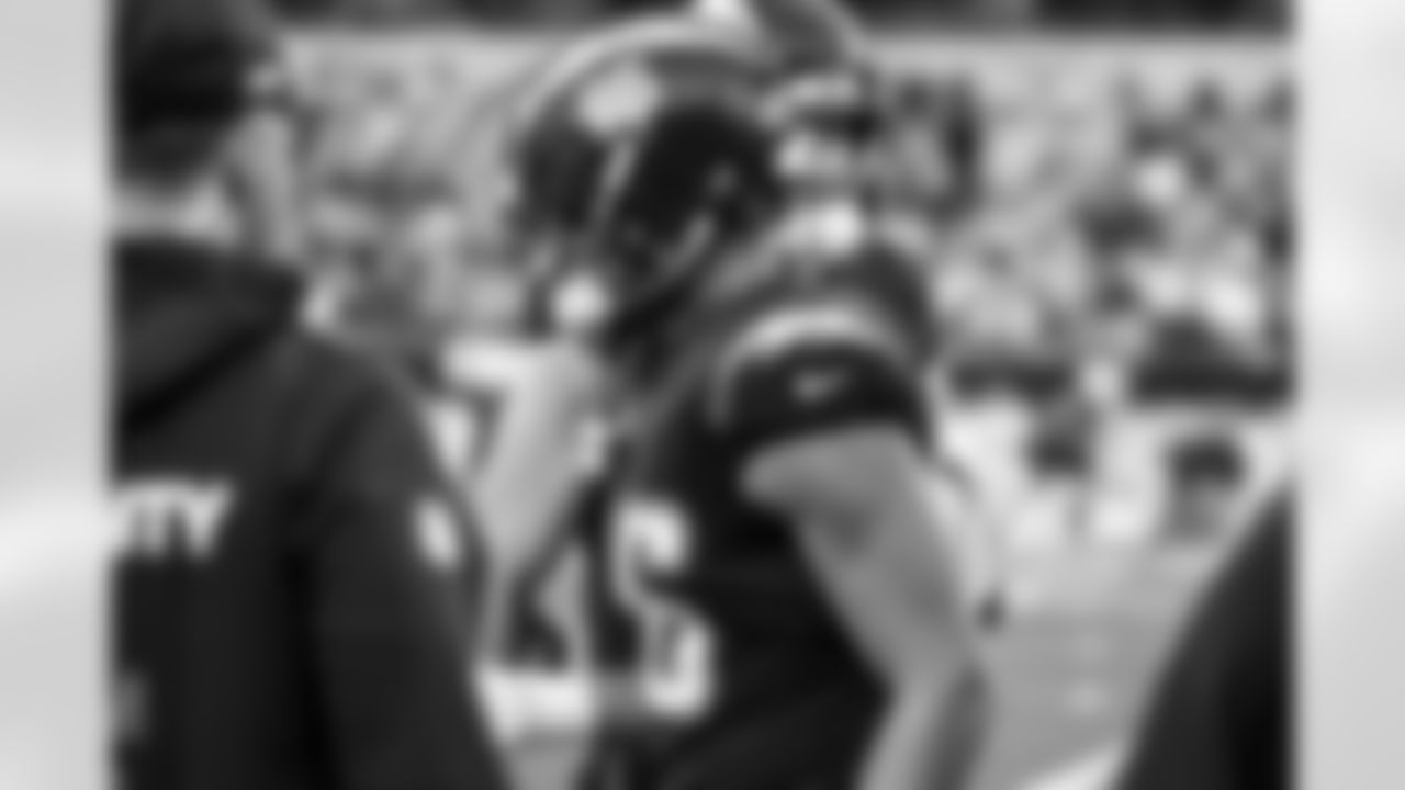 TE Oronde Gadsden (86)