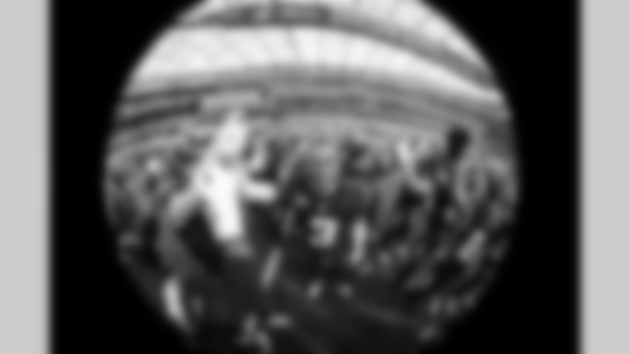 S Derwin James Jr. (3)